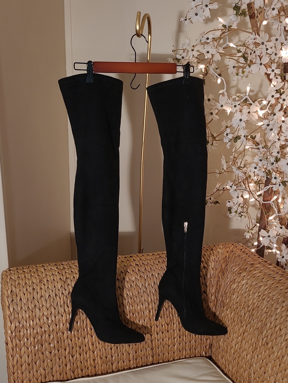Black Thigh High Stiletto Boots